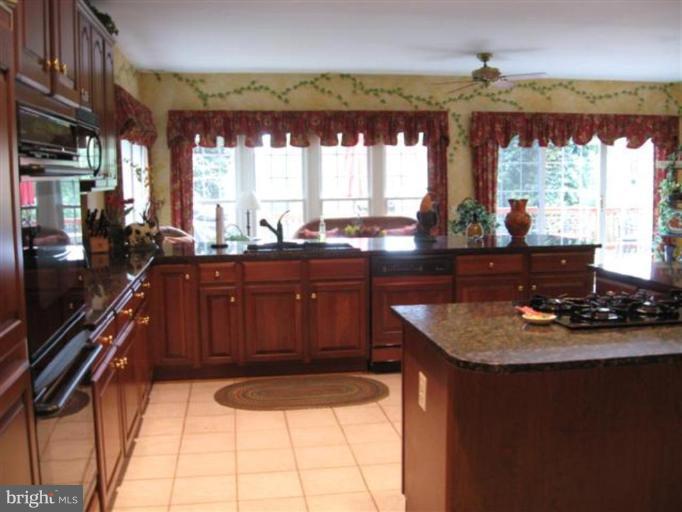 3011 Hunt Road Oakton, VA 22124 - Photo 15 of 30 Granite countertops in large Kitchen
