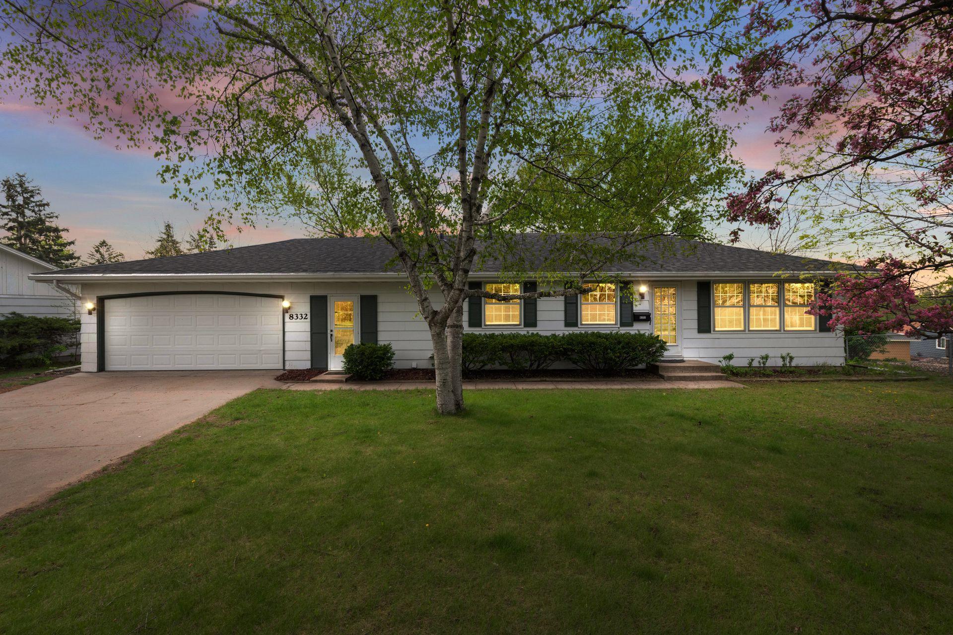 8332 Ewing Road Bloomington, MN 55431 - Photo 2 of 44