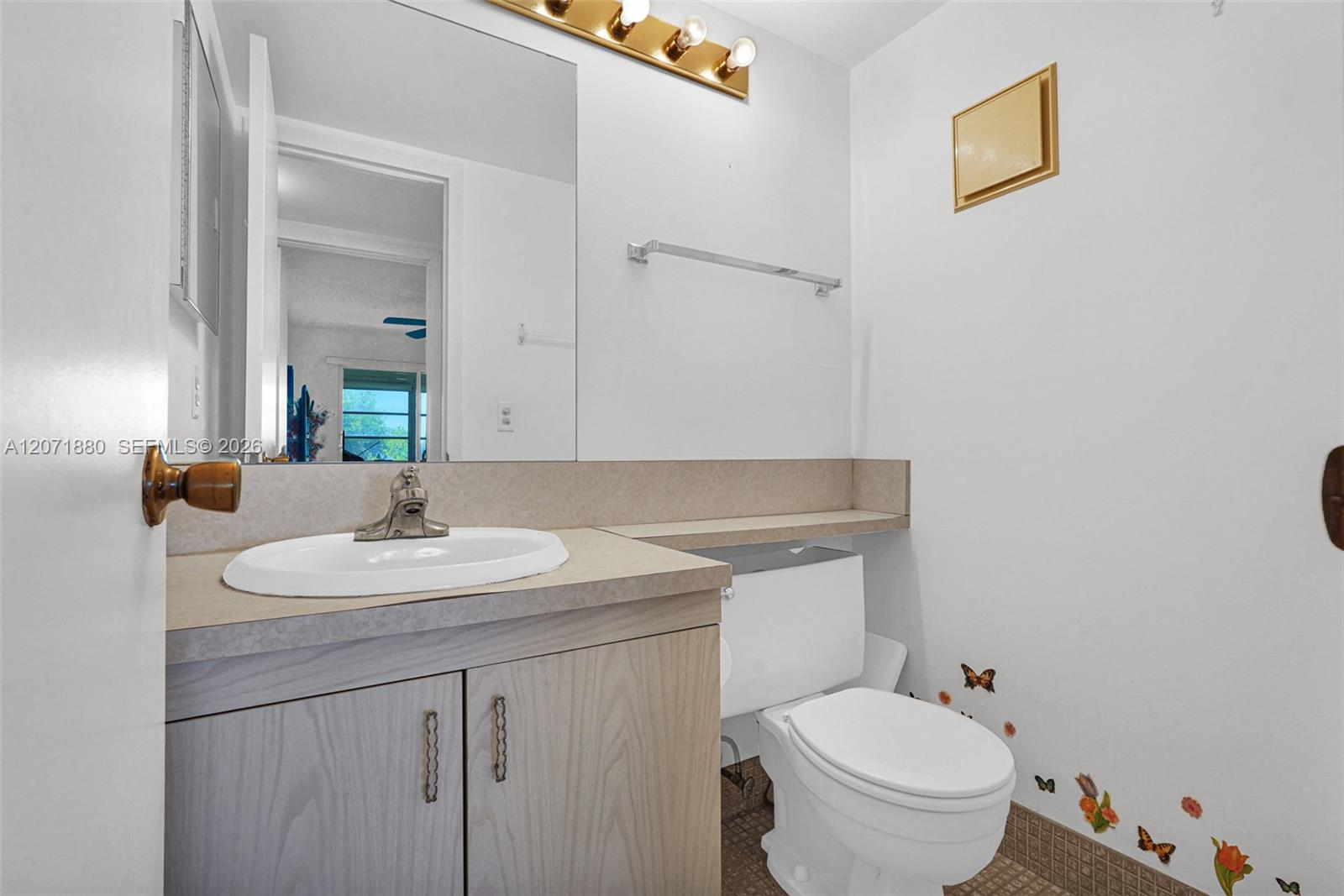 2017 Cornwall East, Unit 2017 Boca Raton, FL 33434 - Photo 24 of 27 Gallery Image 24