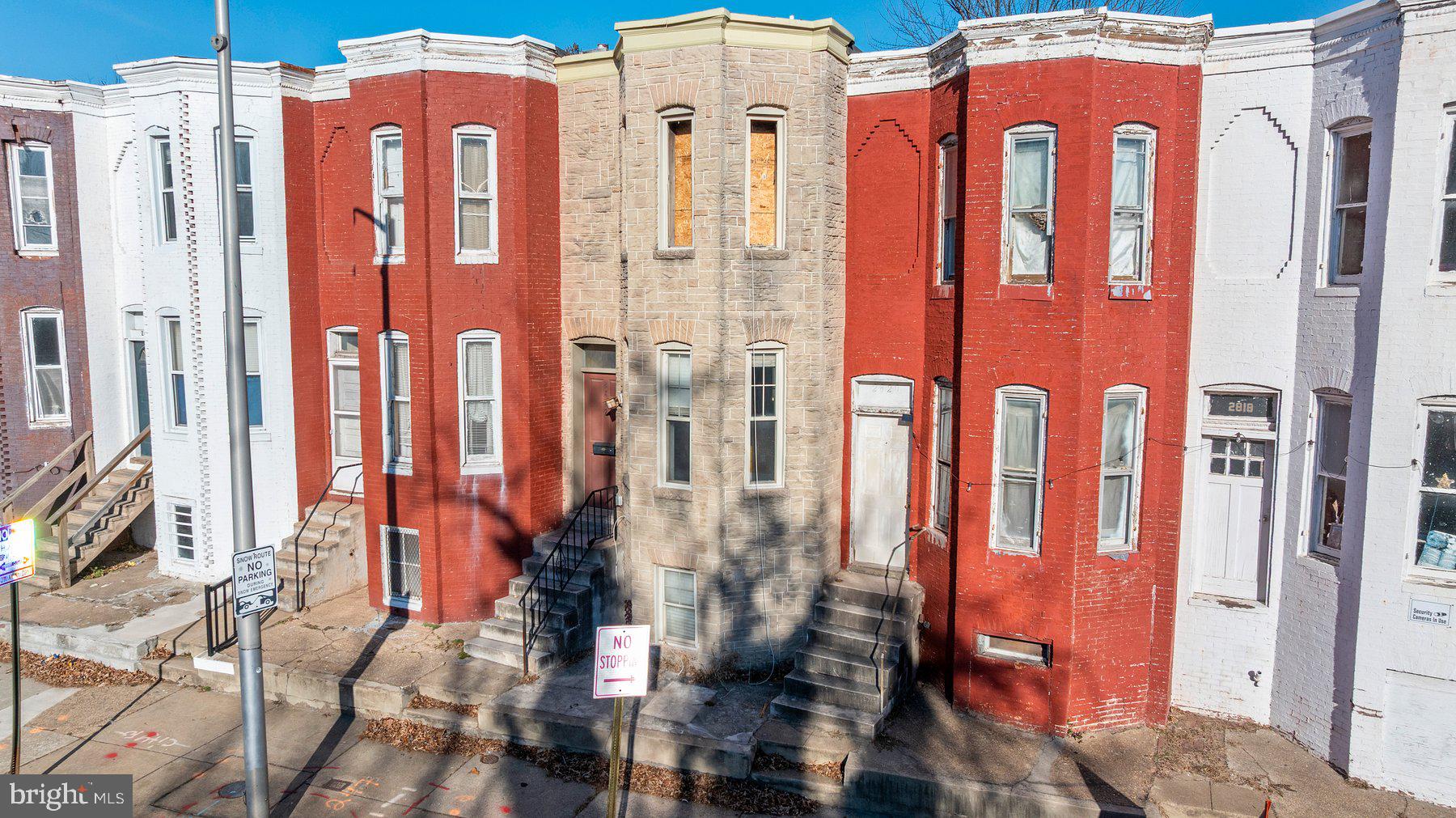 2822 Frederick Avenue Baltimore, MD 21223 - Photo 3 of 10
