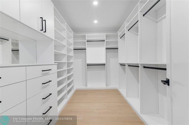 $1,800,000 | 2125 Southwest 10th Avenue, Fort Lauderdale, FL 33315