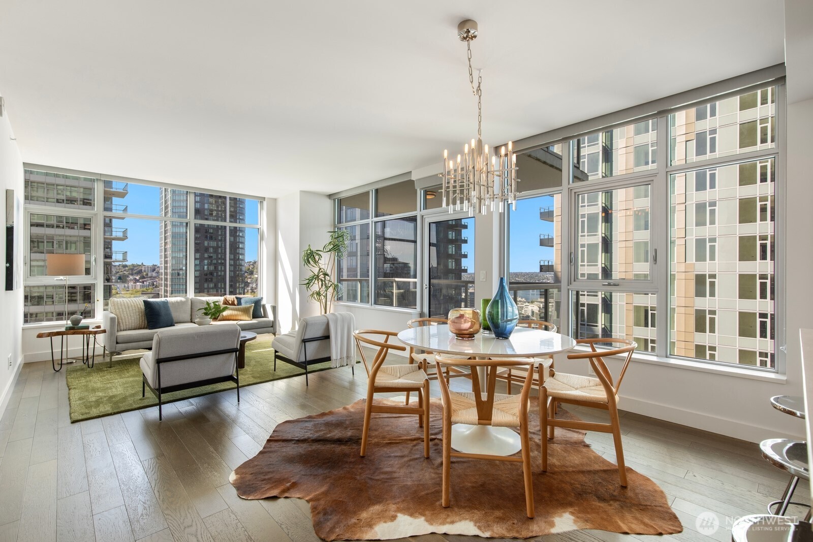 588 Bell Street, Unit 2102S Seattle, WA 98121 - Photo 1 of 37