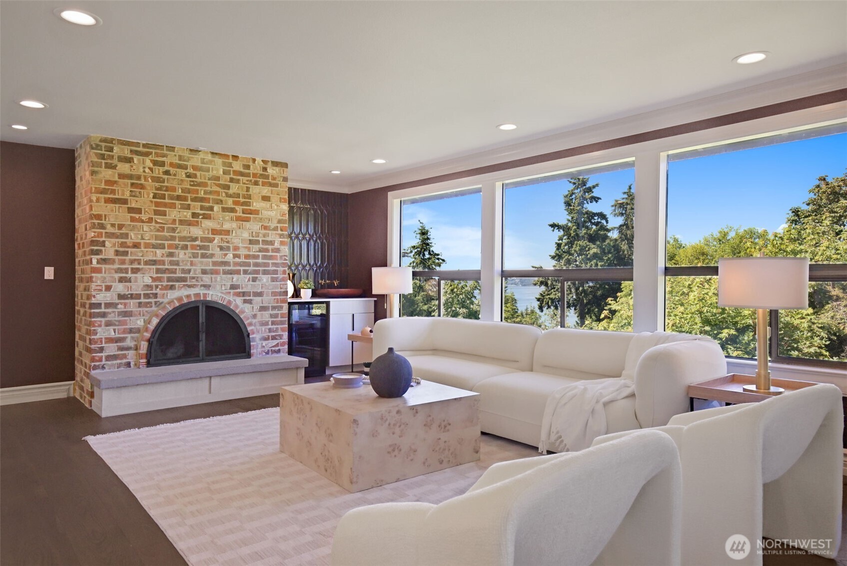 9100 Olympic View Drive Edmonds, WA 98026 - Photo 4 of 33