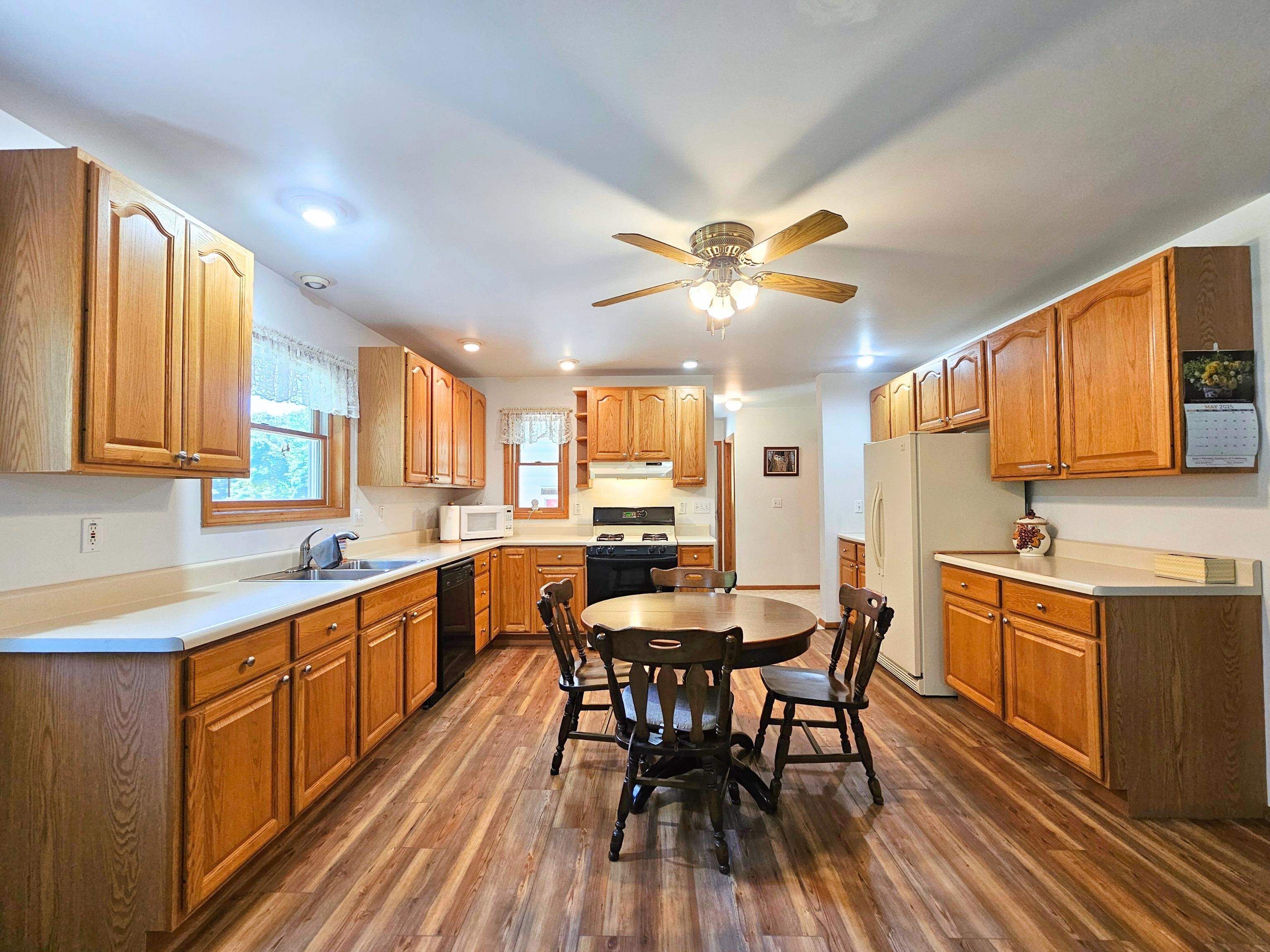 13287 McCumsey Road Clio, MI 48420 - Photo 9 of 57