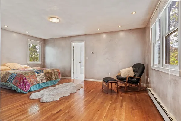 $949,000 | 46 Charles River Street, Needham, MA 02492