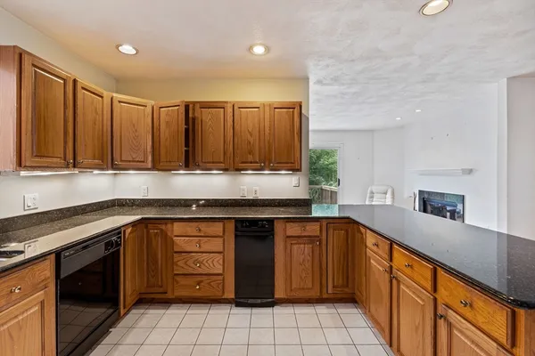 $949,000 | 46 Charles River Street, Needham, MA 02492