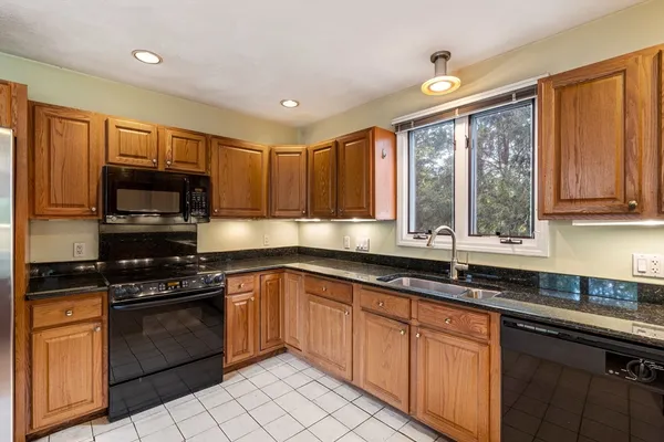 $949,000 | 46 Charles River Street, Needham, MA 02492