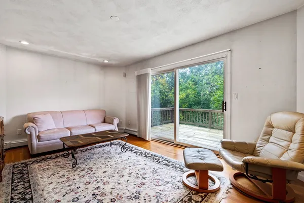 $949,000 | 46 Charles River Street, Needham, MA 02492