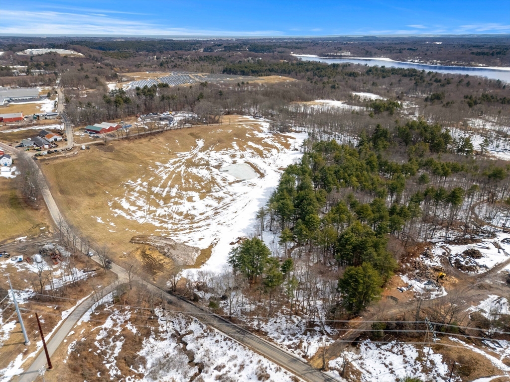 21 Pond Hill Road Amesbury, MA 01913 - Photo 12 of 21