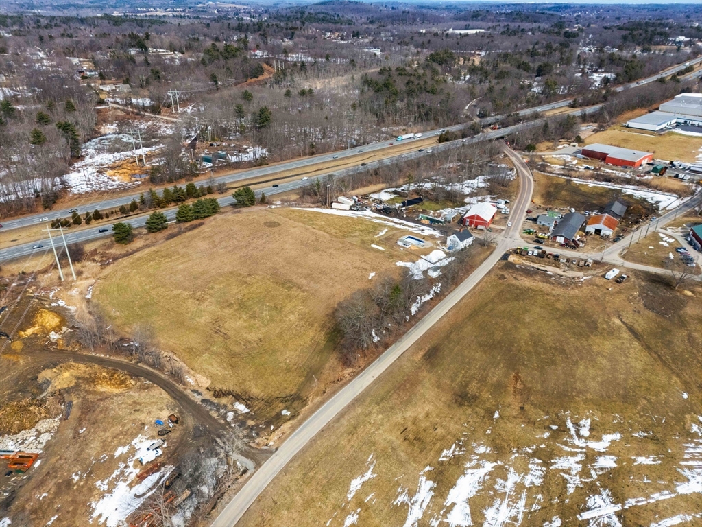 21 Pond Hill Road Amesbury, MA 01913 - Photo 13 of 21