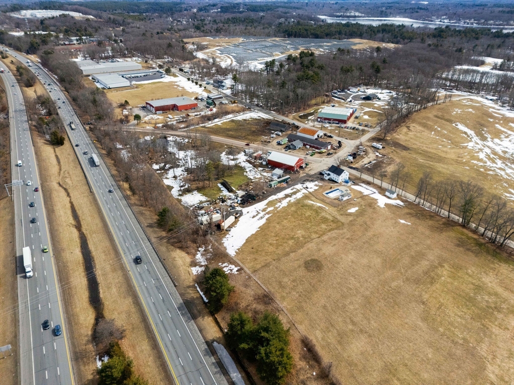 21 Pond Hill Road Amesbury, MA 01913 - Photo 14 of 21