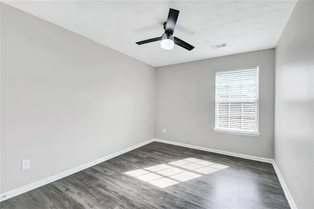 $299,999 | 310 Parkview Pl Drive, McDonough, GA 30253