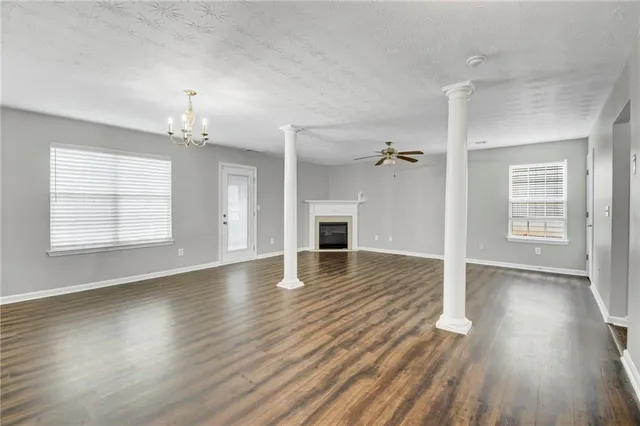 $299,999 | 310 Parkview Pl Drive, McDonough, GA 30253