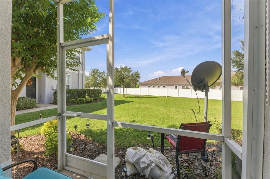 2333 Tanbark Ridge Place Plant City, FL 33563 - Photo 31 of 46 Gallery Image 31