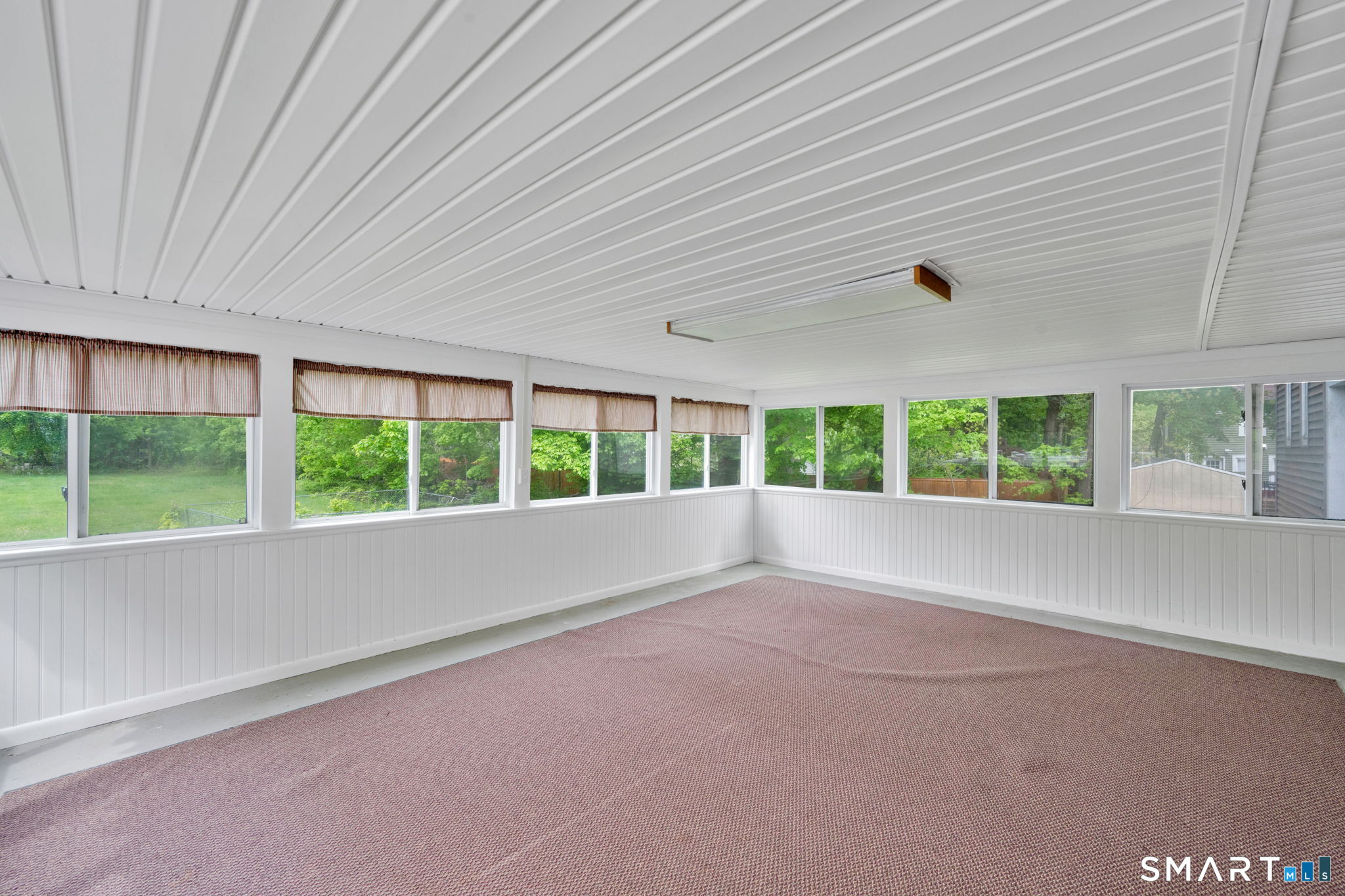 12 Unity Drive Trumbull, CT 06611 - Photo 32 of 38