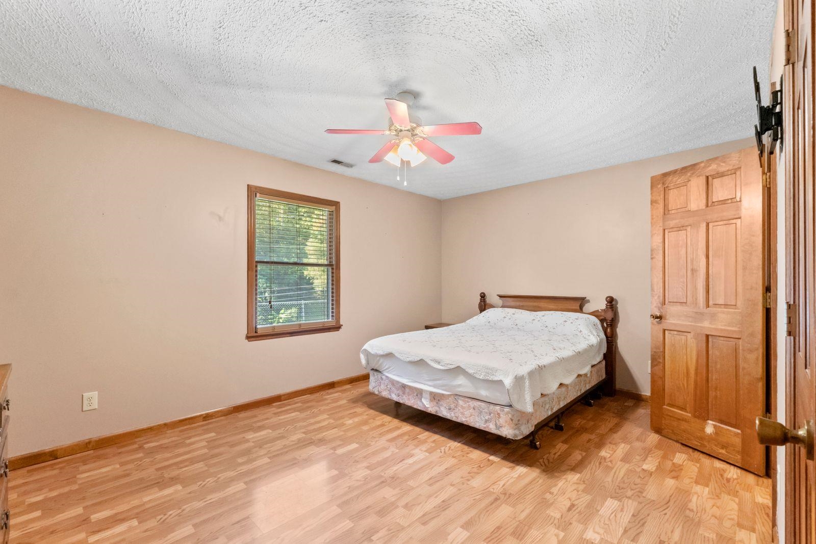 98 Isaac Park Road Louisa, KY 41230 - Photo 21 of 36