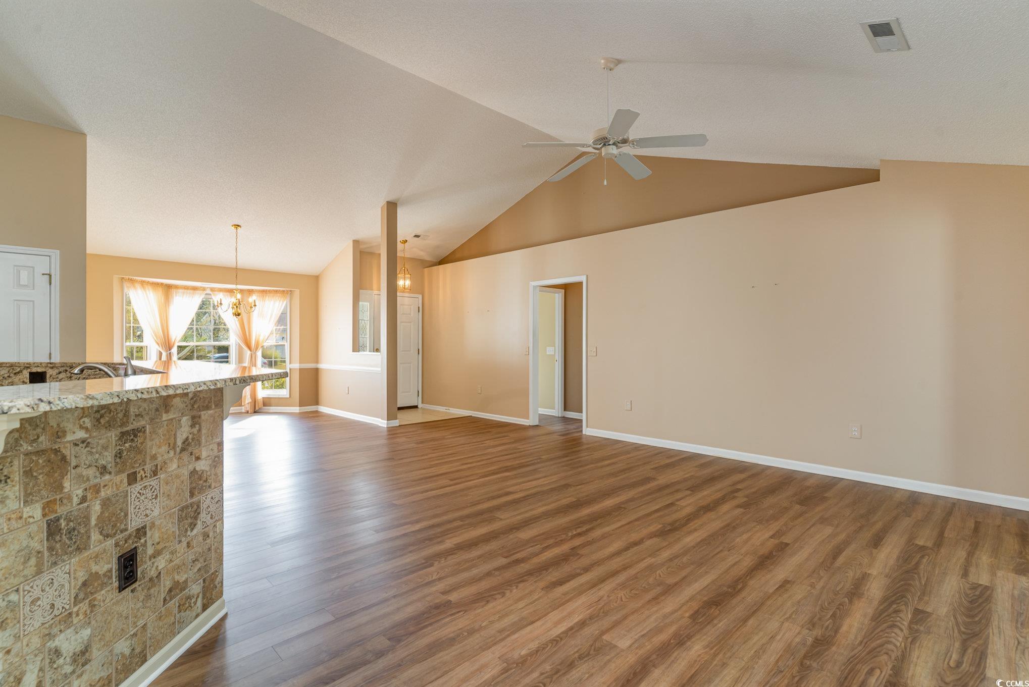 527 Westham Drive Murrells Inlet, SC 29576 - Photo 7 of 34 Gallery Image 7