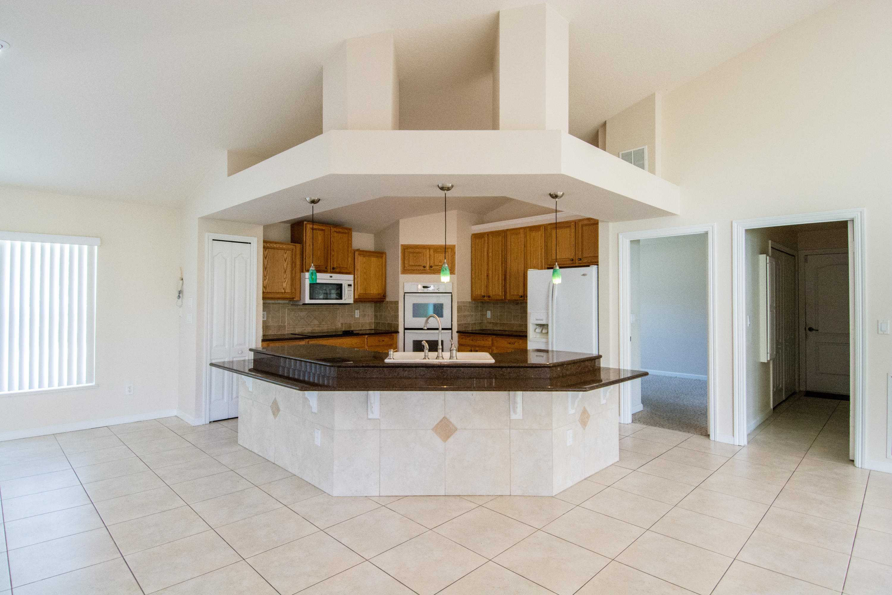 1092 Southwest Fenway Road Port St. Lucie, FL 34953 - Photo 27 of 40 05_Kitchen (9)