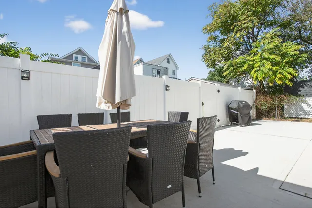 $1,399,900 | 110 West Youngs Avenue, Wildwood, NJ 08260