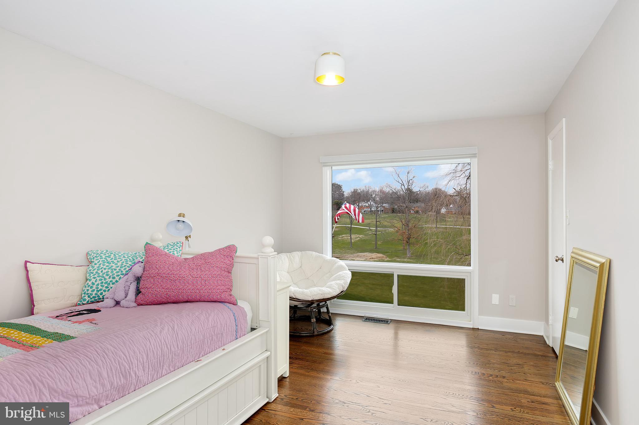 11302 Wedge Drive Reston, VA 20190 - Photo 23 of 30 Bedroom