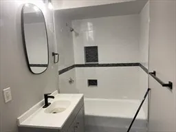 $2,200 | 112 Rodney Street, Unit 1, Worcester, MA 01605