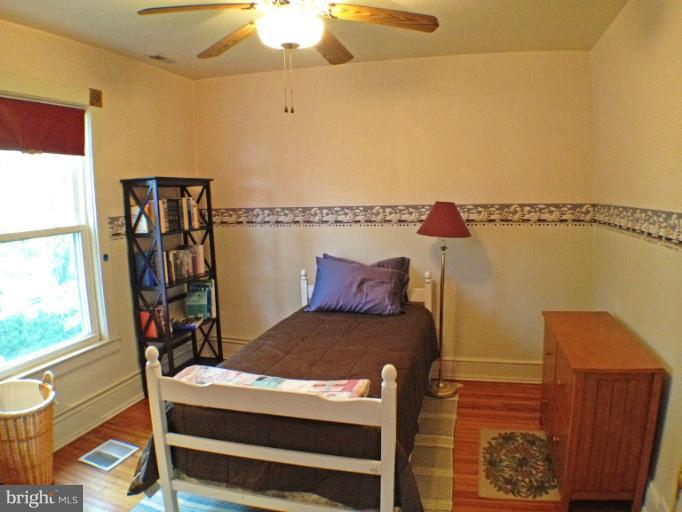 1711 Alberti Drive Silver Spring, MD 20902 - Photo 13 of 30 Bedroom