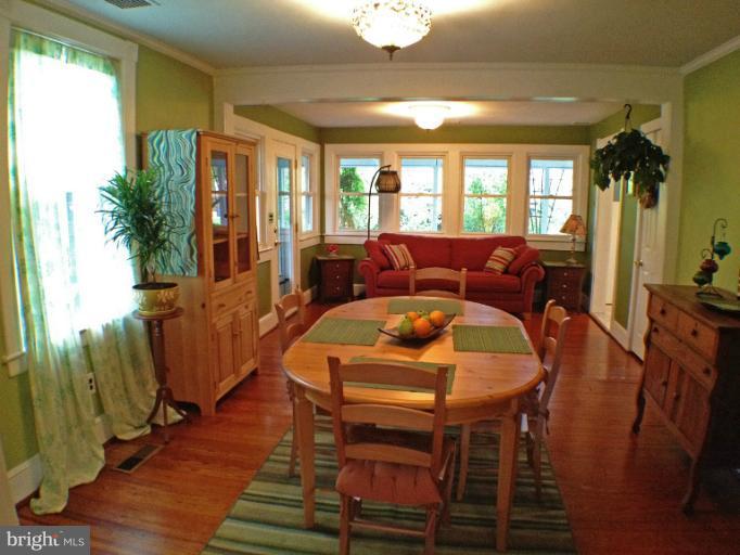 1711 Alberti Drive Silver Spring, MD 20902 - Photo 23 of 30 Dining Room