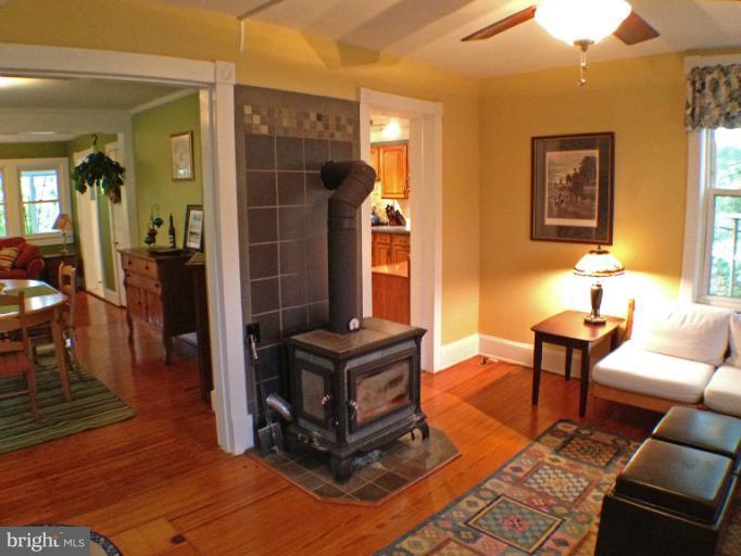 1711 Alberti Drive Silver Spring, MD 20902 - Photo 28 of 30 Family Room