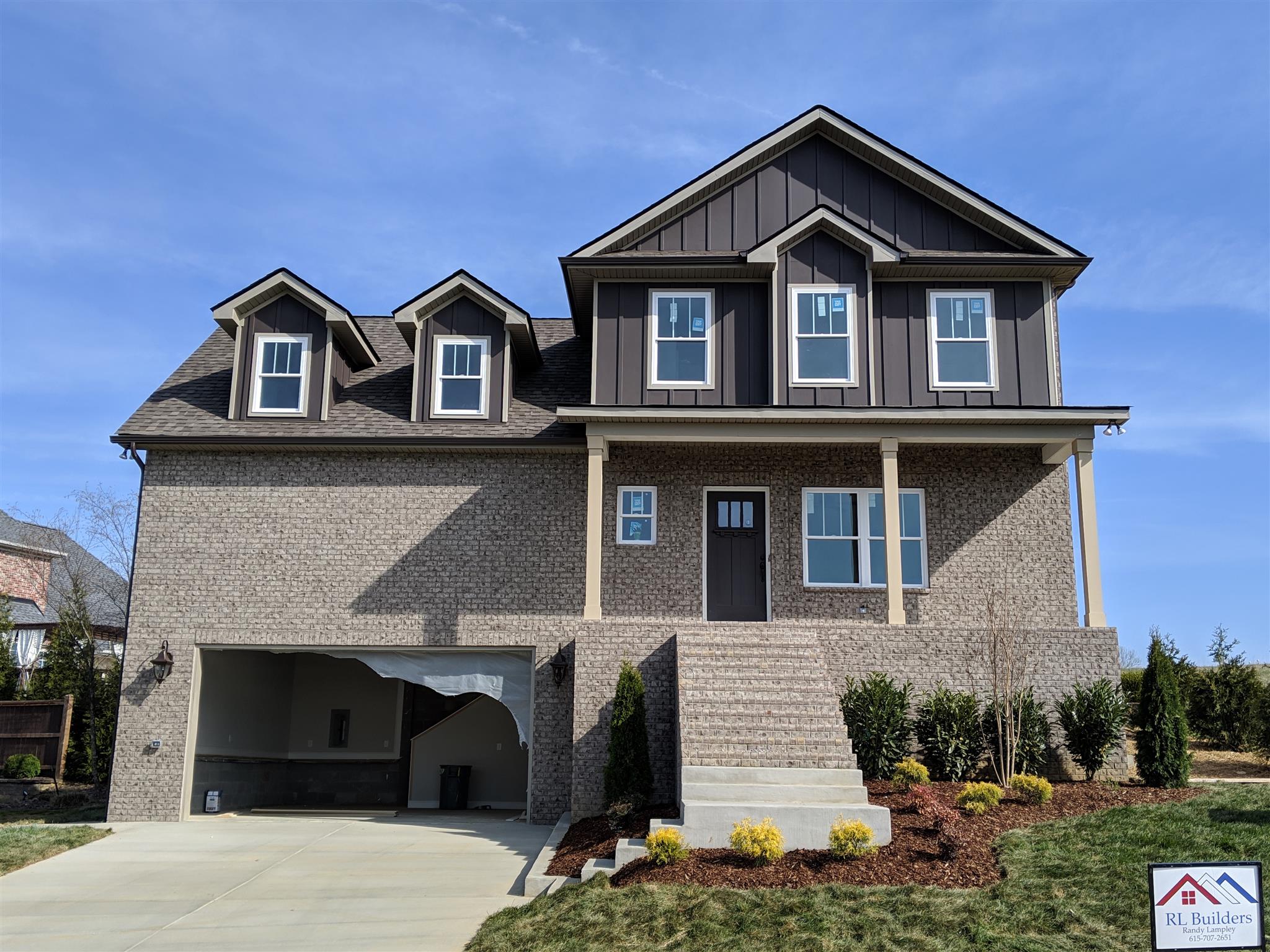 Welcome to 1004 Red Pepper Ridge in The Laurels in Spring Hill!  This all-brick home features 4 BR's & 3.5  BA's!