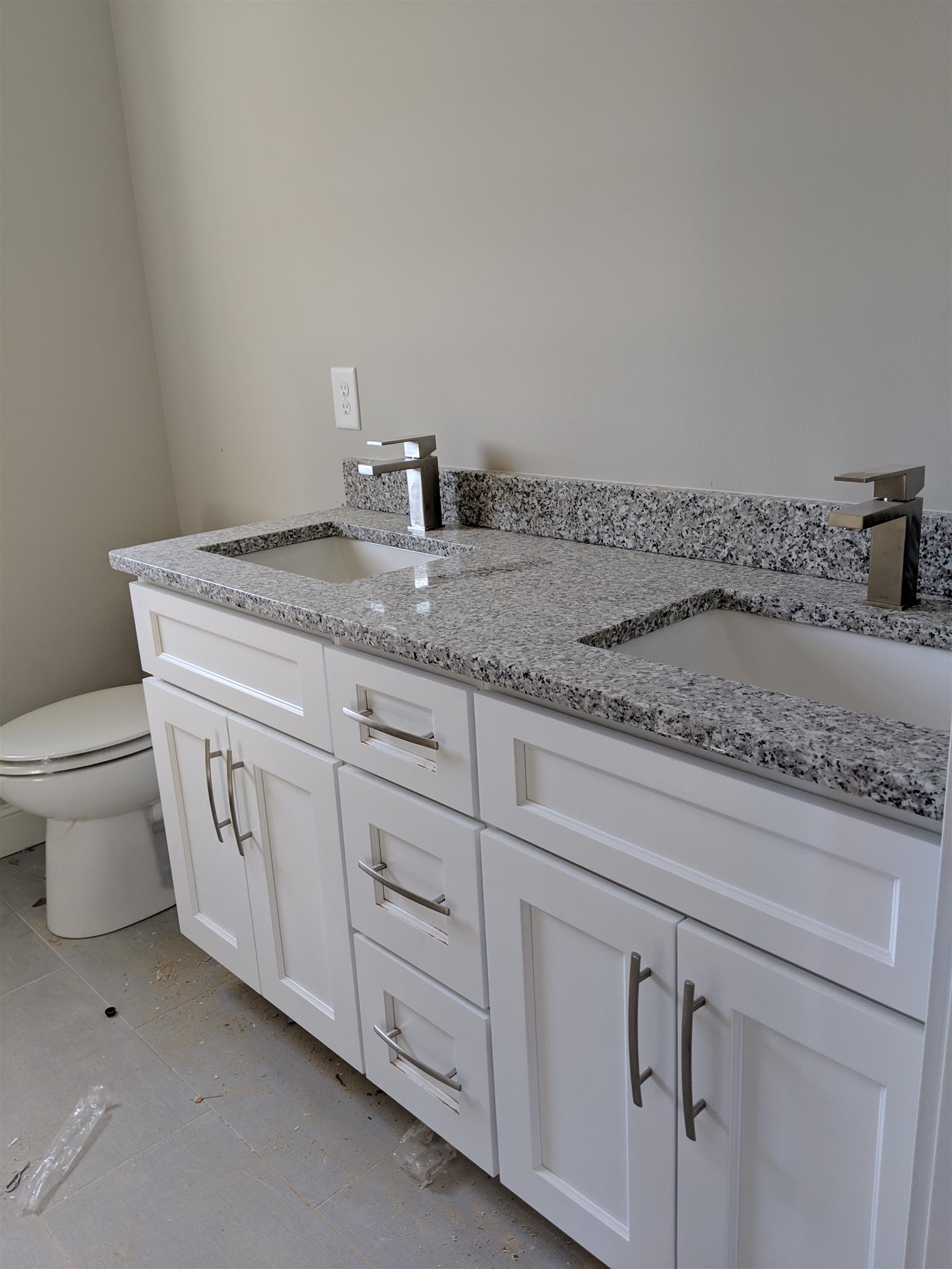 1004 Red Pepper Ridge Spring Hill, TN 37174 - Photo 11 of 27 Master Bath w/ granite countertops