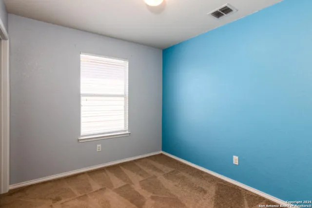 $2,000 | 3710 Coyote Creek, Selma, TX 78154