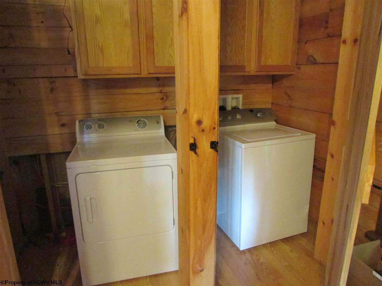 3675 Lucas Road Shinnston, WV 26431 - Photo 5 of 14 Gallery Image 5