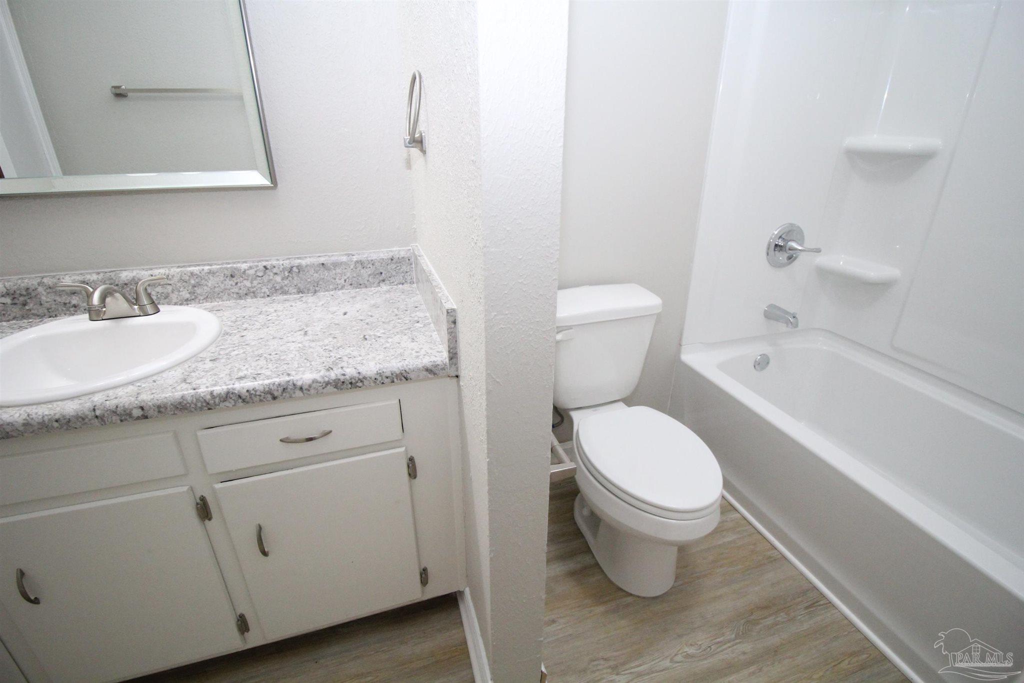 3687 East Olive Road Pensacola, FL 32514 - Photo 16 of 21