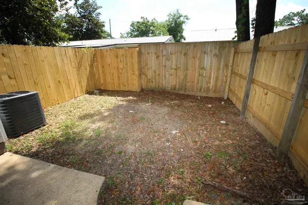 $1,350 | 3687 East Olive Road, Pensacola, FL 32514