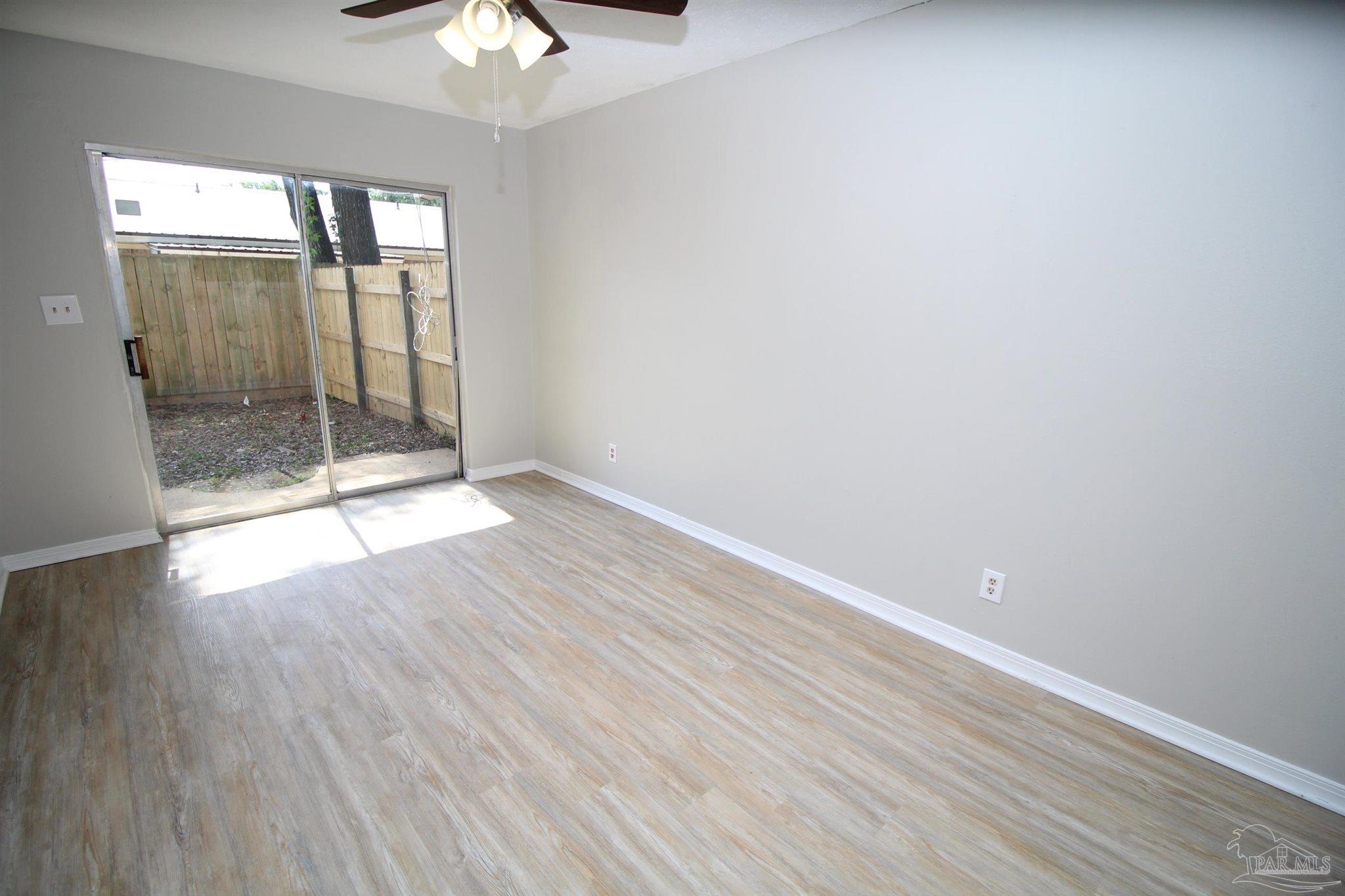 3687 East Olive Road Pensacola, FL 32514 - Photo 5 of 21