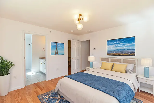 $499,000 | 163 Woodview Way, Unit 2, Manchester, NH 03102