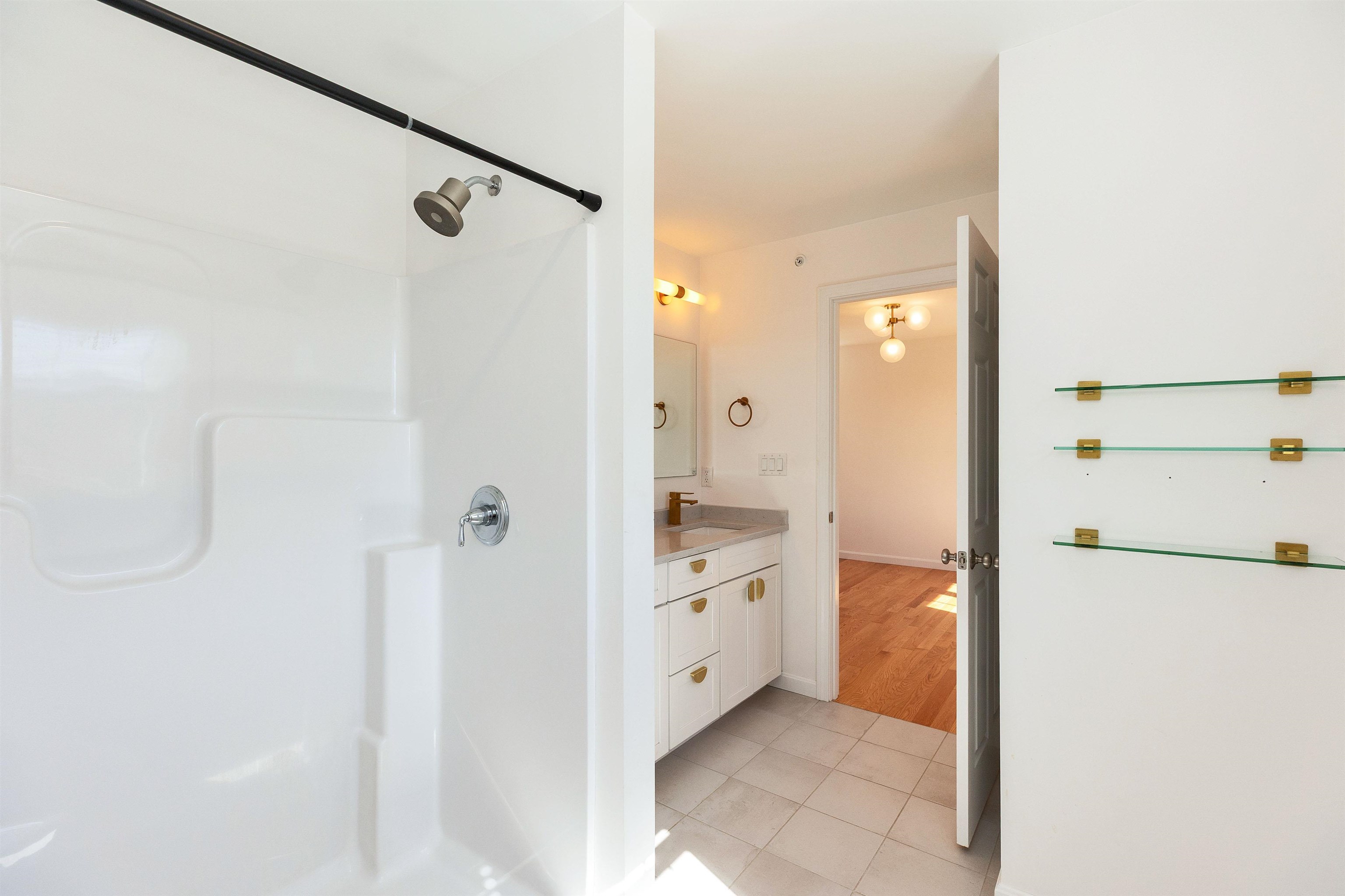 163 Woodview Way, Unit 2 Manchester, NH 03102 - Photo 25 of 43