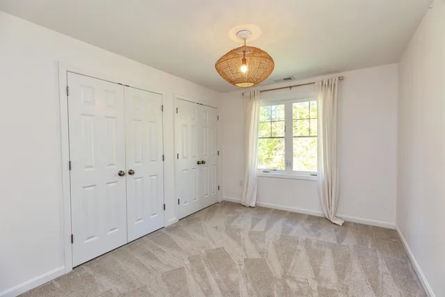 $499,000 | 163 Woodview Way, Unit 2, Manchester, NH 03102