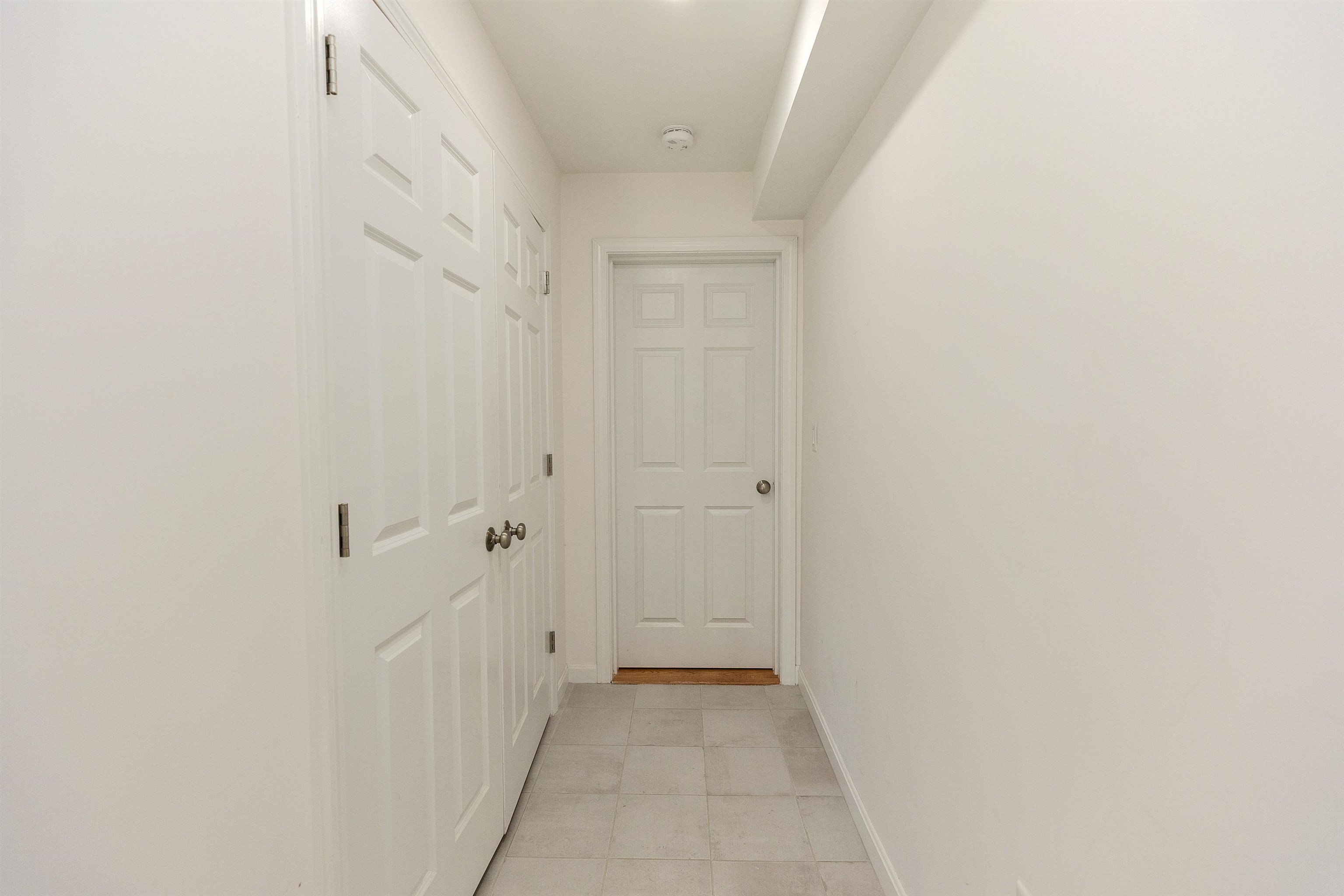 163 Woodview Way, Unit 2 Manchester, NH 03102 - Photo 32 of 43