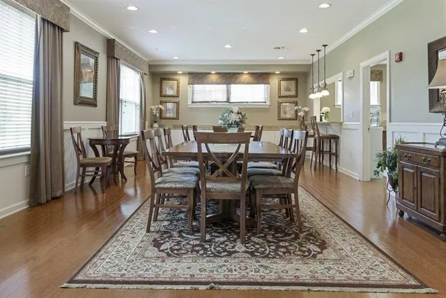 $499,000 | 163 Woodview Way, Unit 2, Manchester, NH 03102