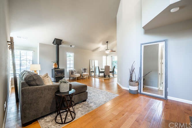 35 Sunbury Road Chico, CA 95926 - Photo 2 of 32