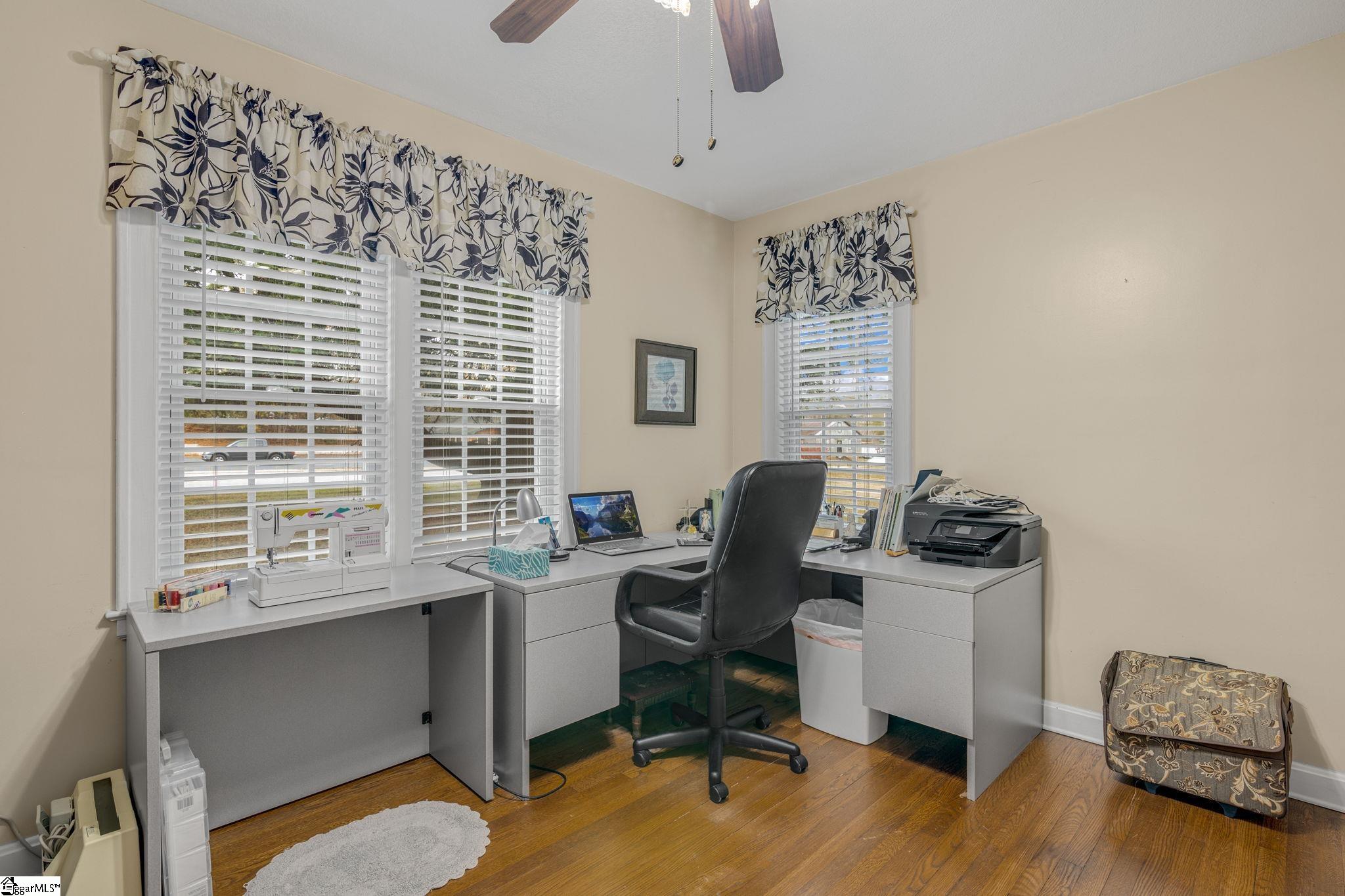 709 West Main Street Pickens, SC 29671 - Photo 22 of 36