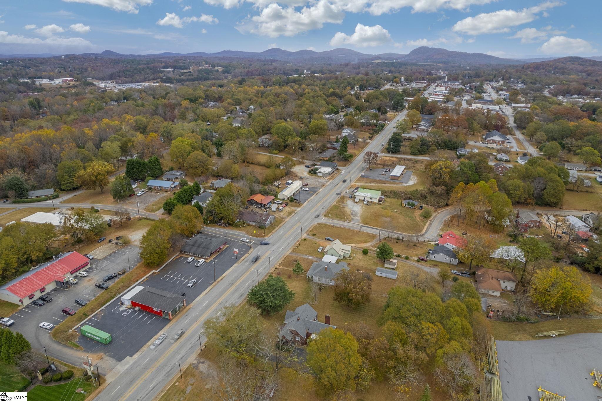 709 West Main Street Pickens, SC 29671 - Photo 35 of 36