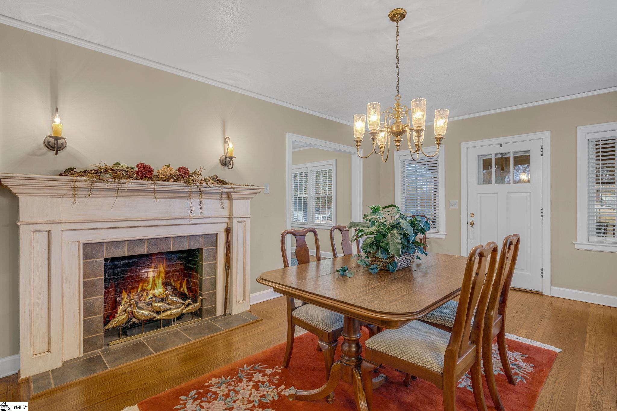 709 West Main Street Pickens, SC 29671 - Photo 5 of 36