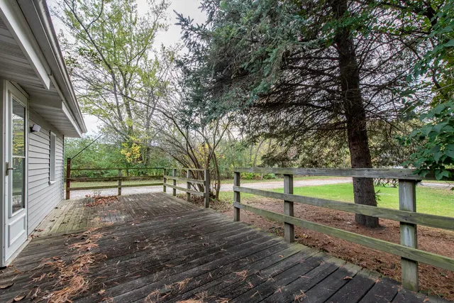 $1,950 | 10605 39th Avenue, Pleasant Prairie, WI 53158