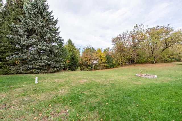 $1,950 | 10605 39th Avenue, Pleasant Prairie, WI 53158