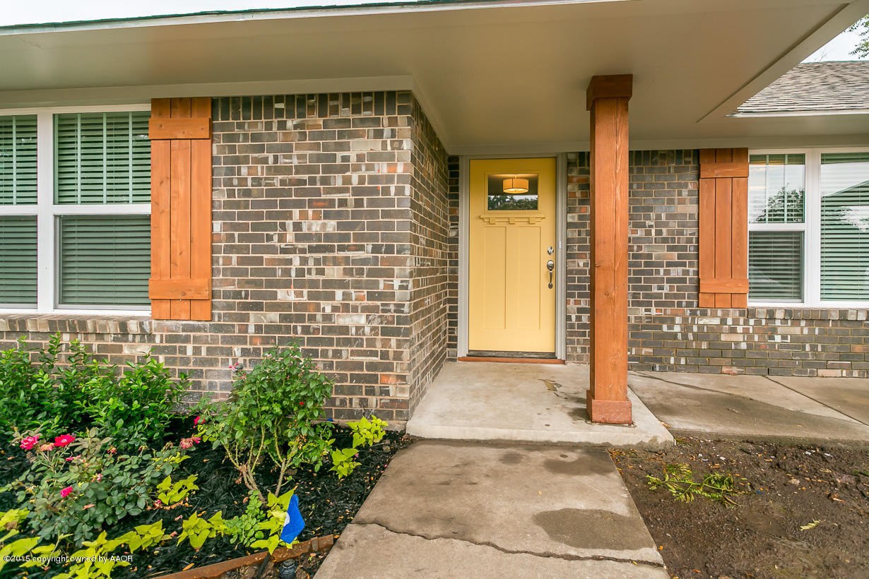 6103 Elmhurst Road Amarillo, TX 79106 - Photo 2 of 26 Front