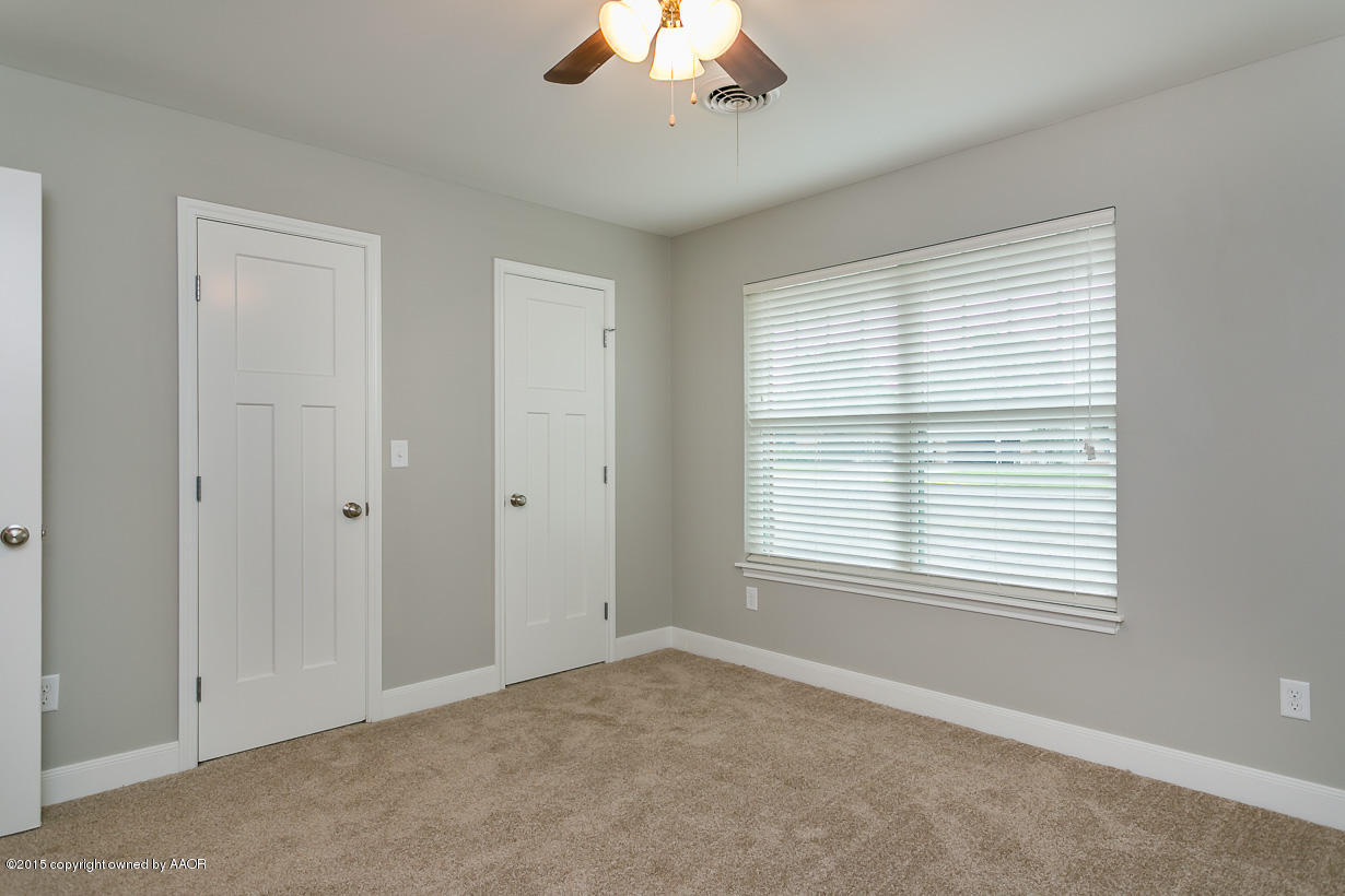 6103 Elmhurst Road Amarillo, TX 79106 - Photo 18 of 26 2nd Bedroom