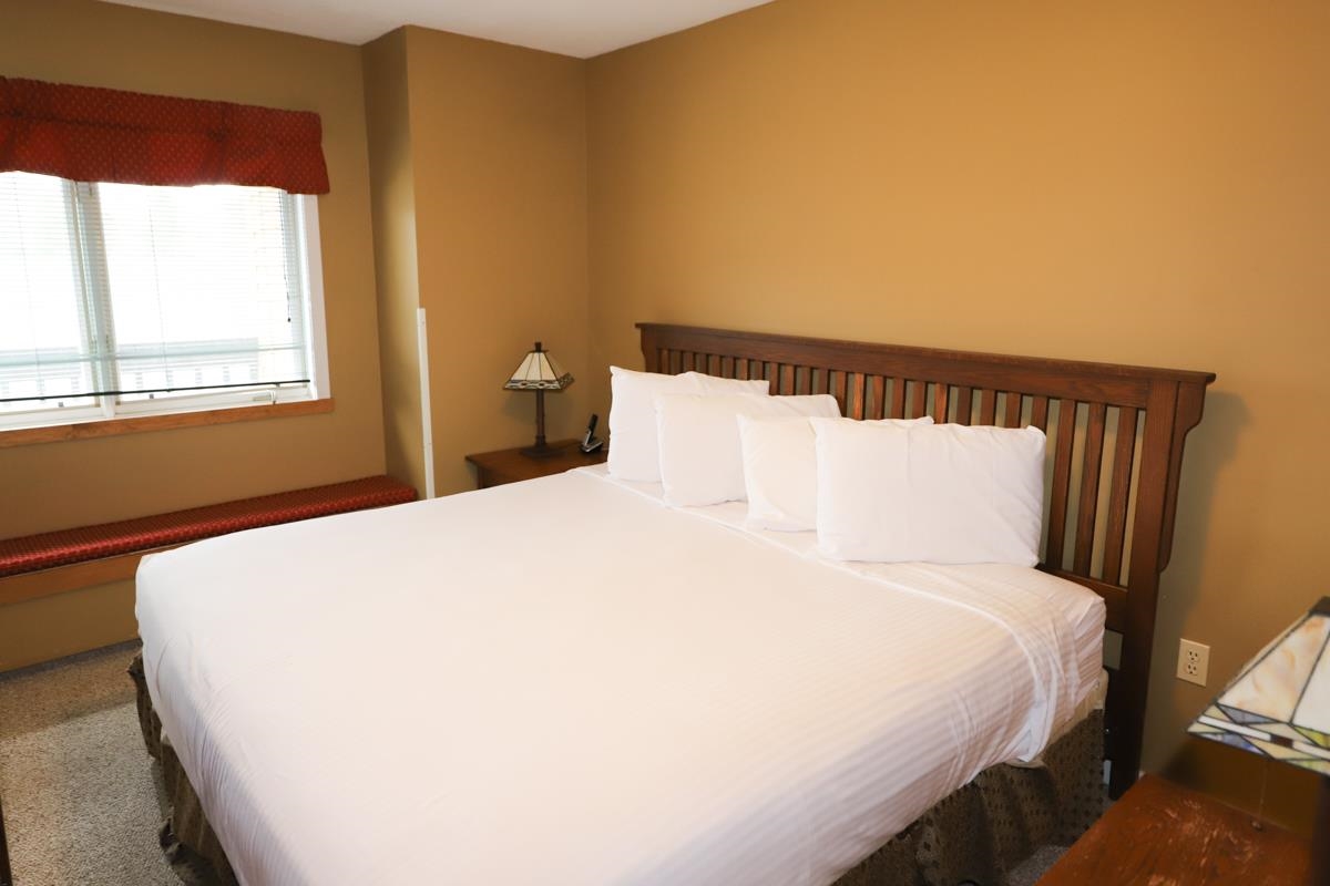 350 Mountain Road, Unit B303 Ludlow, VT 05149 - Photo 12 of 20