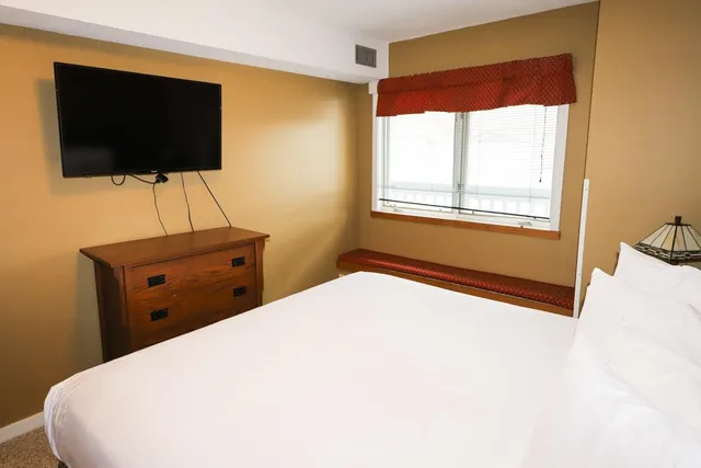 $334,000 | 350 Mountain Road, Unit B303, Ludlow, VT 05149